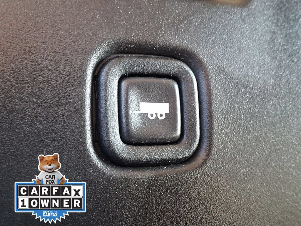 Used 2024 Chevrolet Express 2500 w/ Driver Convenience Package RWD image 21