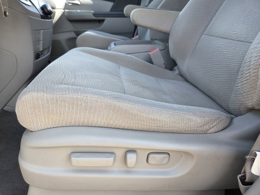 Used 2013 Honda Odyssey EX image 14
