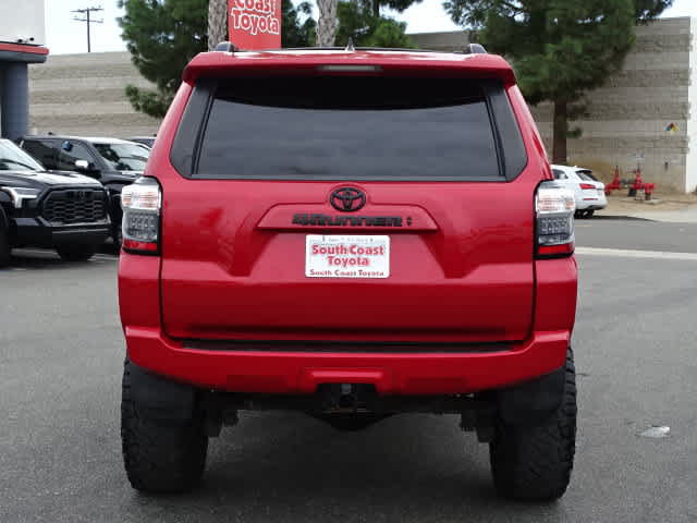 Used 2021 Toyota 4Runner SR5 Premium w/ Moonroof Package RWD image 14