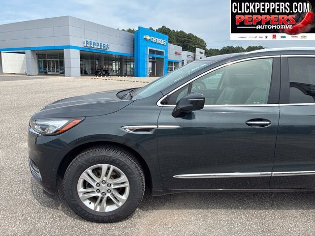 Used 2020 Buick Enclave Essence FWD image 2