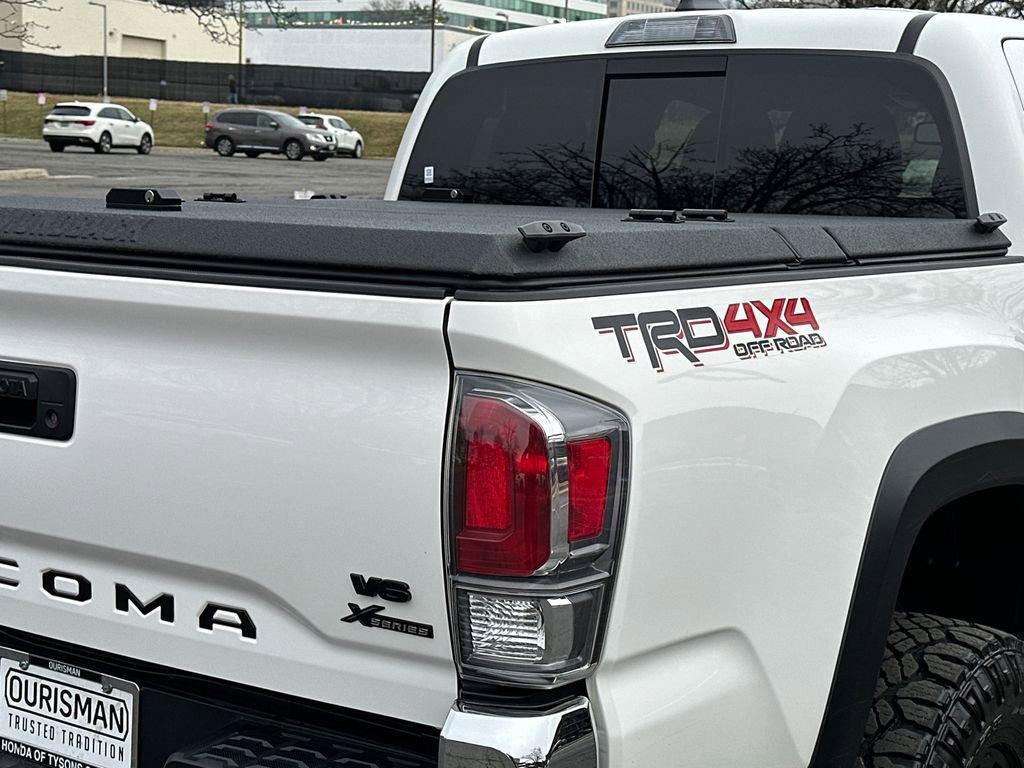 Used 2022 Toyota Tacoma TRD Off-Road image 6