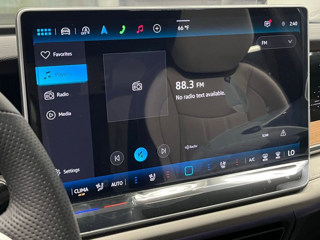 New 2026 Volkswagen Tiguan SEL R-Line image 28