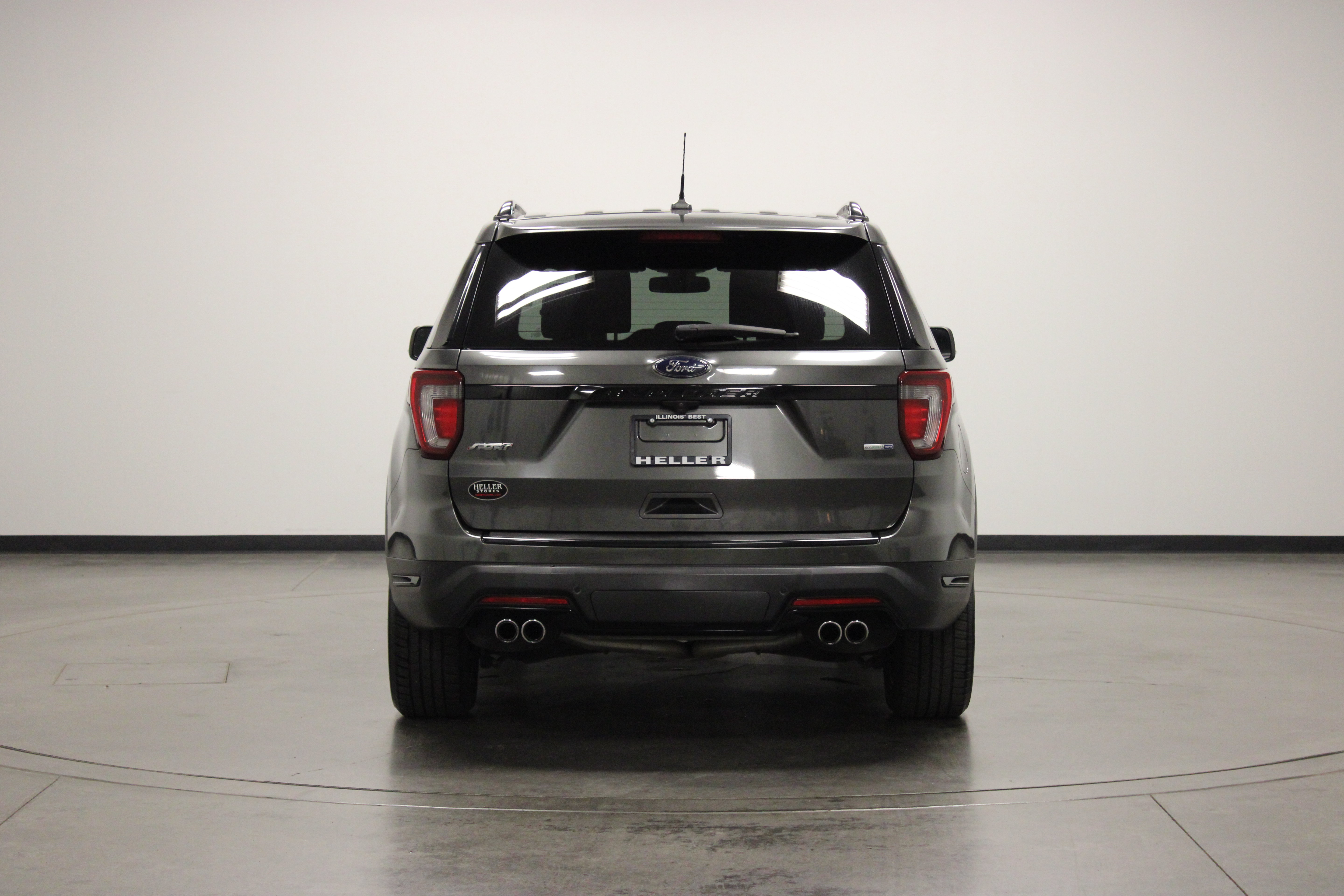 Used 2018 Ford Explorer Sport w/ Equipment Group 401A AWD/4WD image 7