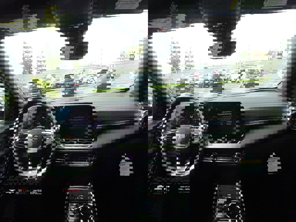 New 2026 Chevrolet Equinox LT w/ Convenience Package II image 23