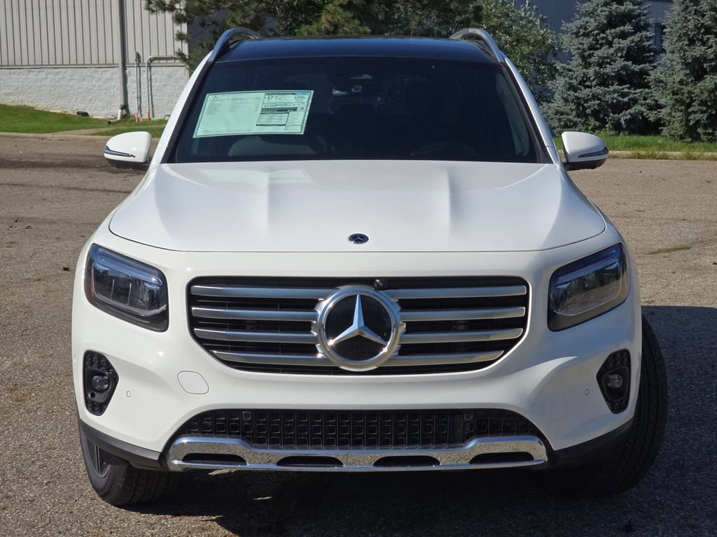 New 2026 Mercedes-Benz GLB 250 4MATIC image 10