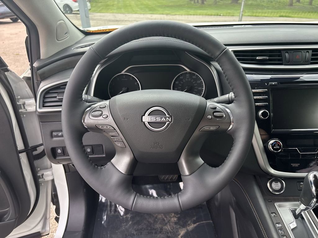 Certified 2024 Nissan Murano Platinum w/ Cargo Package image 34