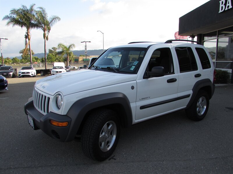 Used 2004 Jeep Liberty Sport w/ PWR Convenience Group AWD/4WD image 4