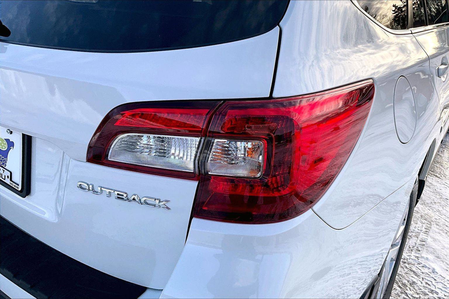 Used 2019 Subaru Outback 2.5i Premium image 32