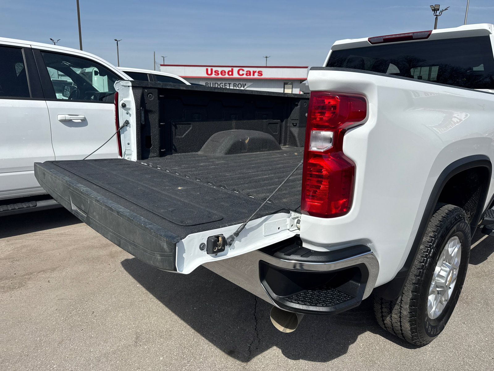 Used 2023 Chevrolet Silverado 2500 LT w/ Convenience Package AWD/4WD image 18
