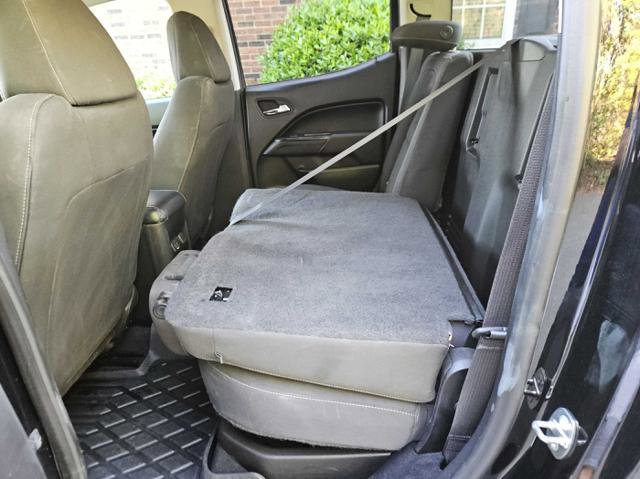 Used 2021 Chevrolet Colorado LT image 23
