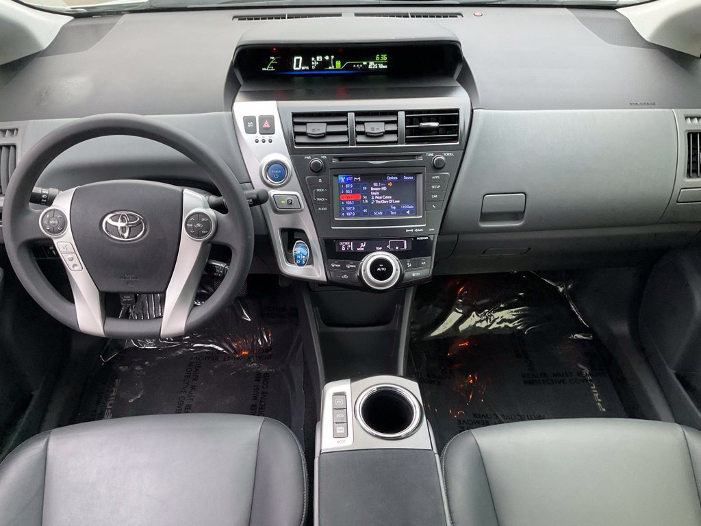 Used 2012 Toyota Prius V Five FWD image 37