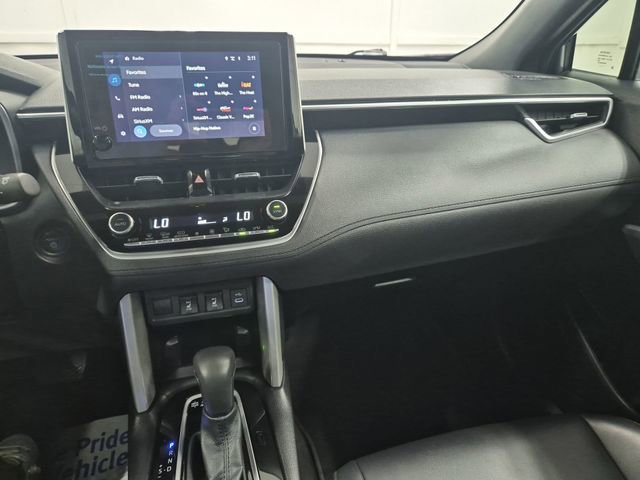 Used 2024 Toyota Corolla Cross XSE w/ Convenience Package image 19