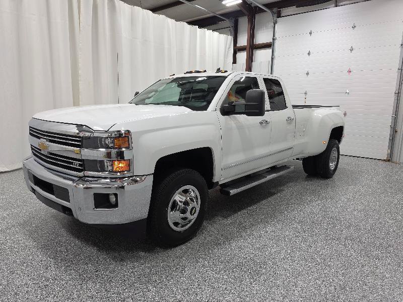 Used 2015 Chevrolet Silverado 3500 LTZ w/ LTZ Plus Package AWD/4WD image 2