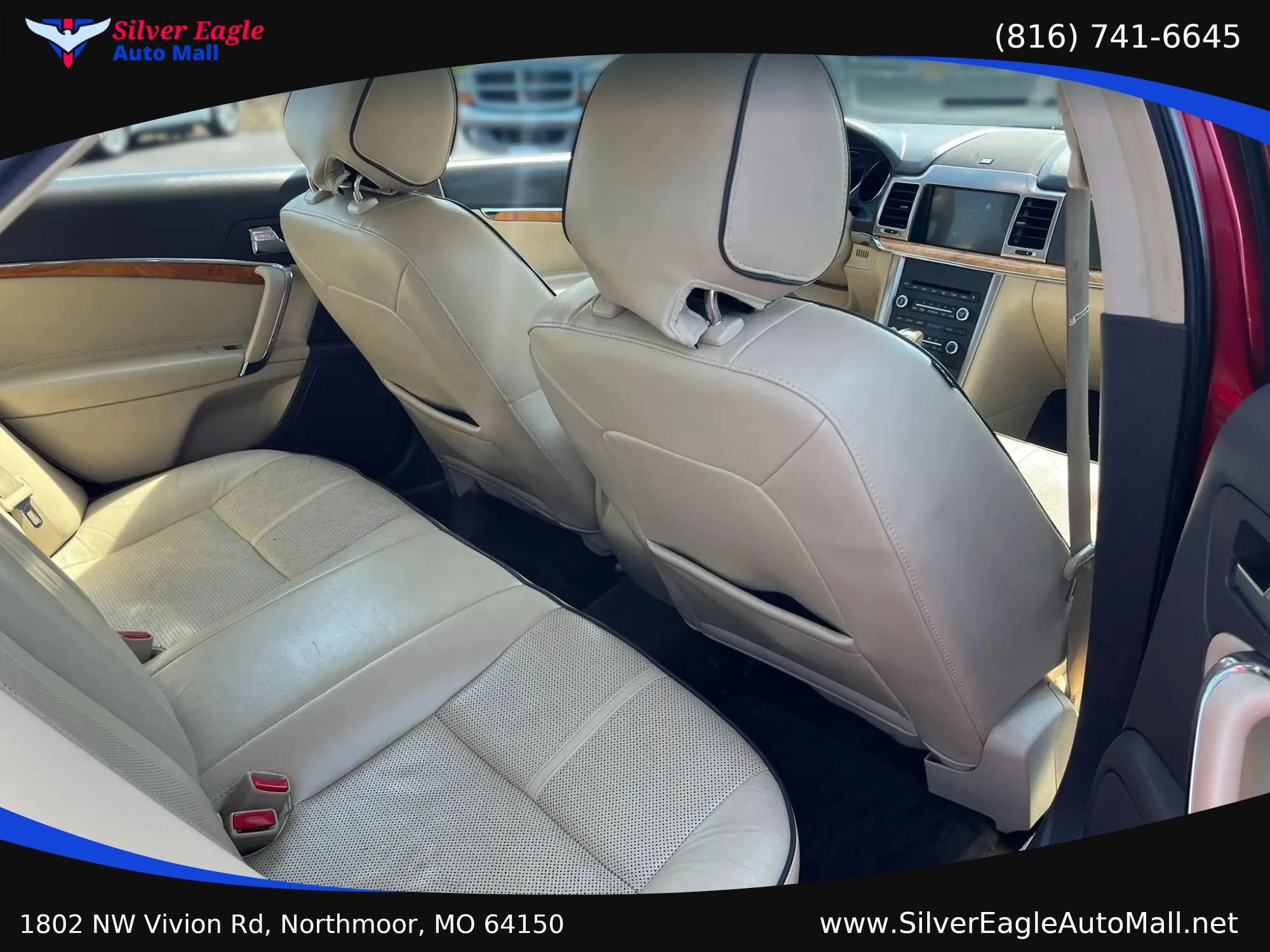 Used 2012 Lincoln MKZ FWD image 7