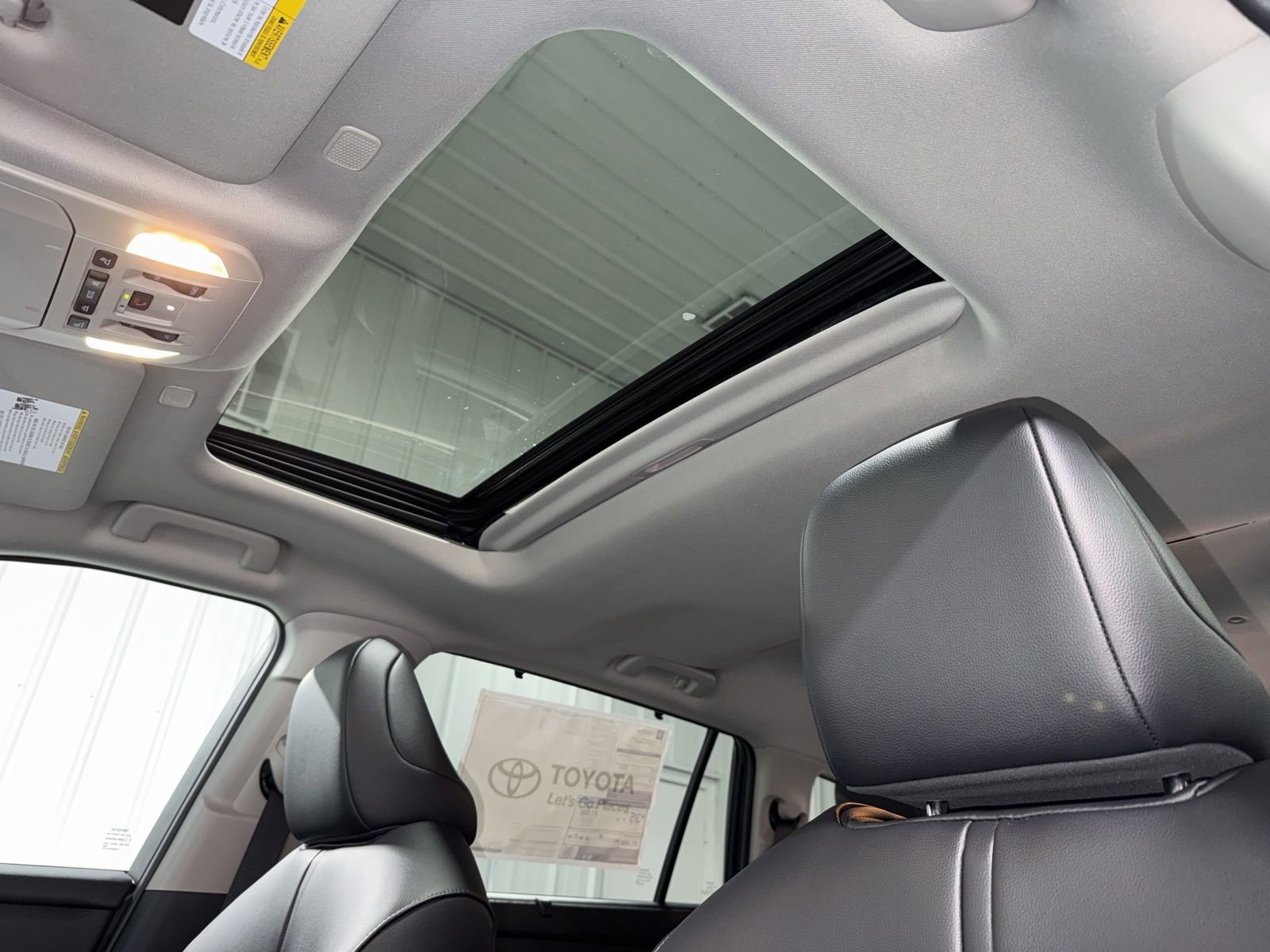 New 2026 Toyota Highlander XLE image 34