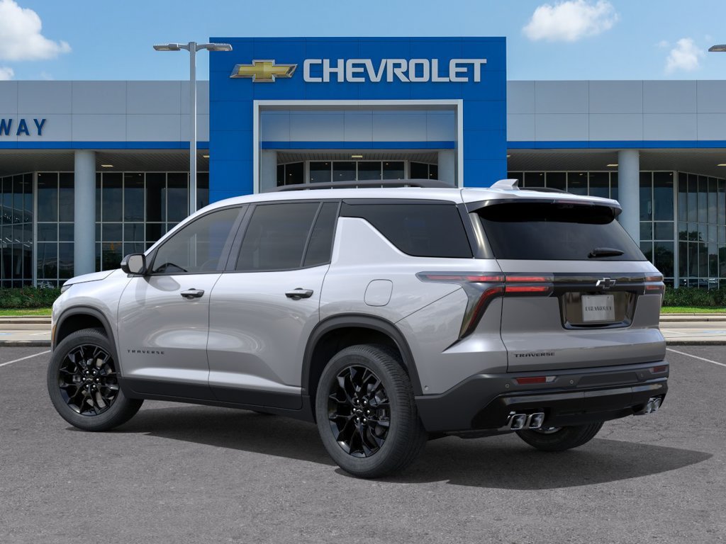 New 2026 Chevrolet Traverse LT w/ Midnight/Sport Edition FWD image 3