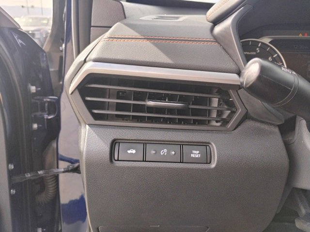 Used 2022 Nissan Altima 2.5 SR image 13