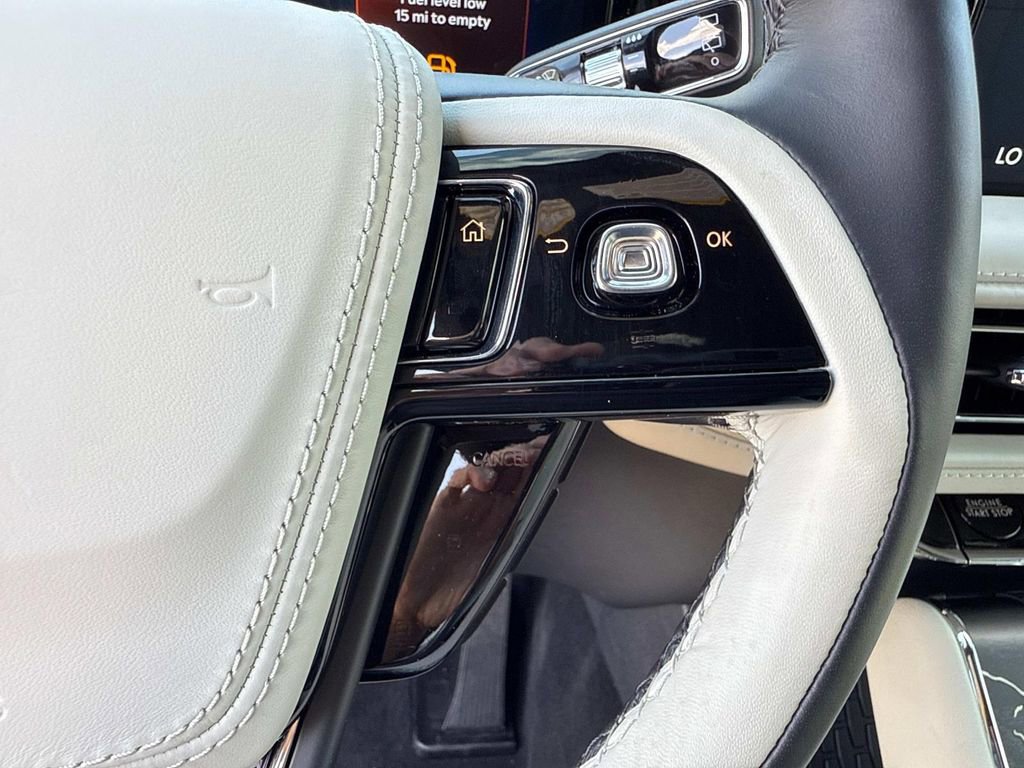 New 2025 Lincoln Aviator Black Label image 30