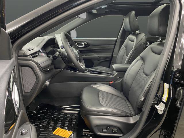 New 2026 Jeep Compass Latitude w/ Quick Order Package 29K image 4