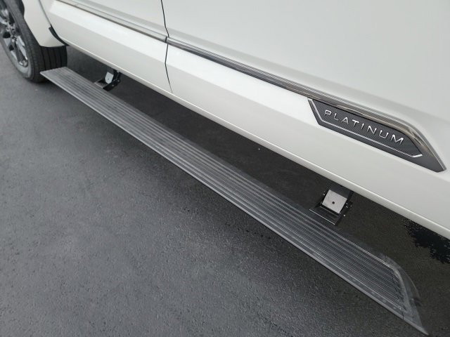 New 2025 Toyota Tundra Platinum image 17