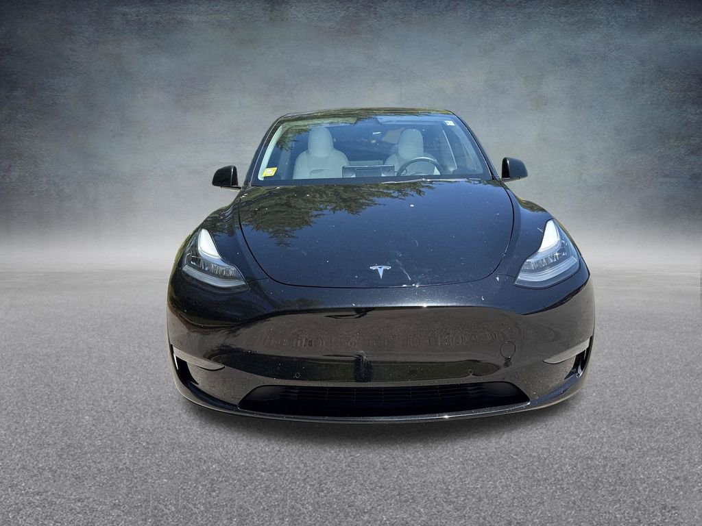 Used 2022 Tesla Model Y Long Range AWD/4WD image 8