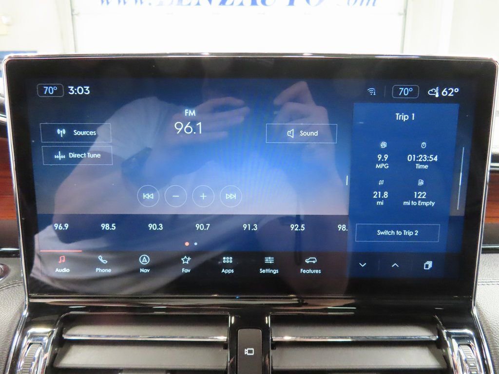 Used 2024 Lincoln Navigator Reserve w/ Equipment Group 201A image 25