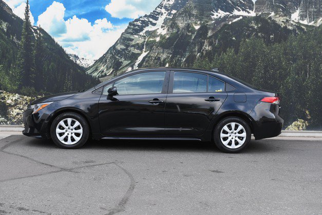Certified 2024 Toyota Corolla LE FWD image 7