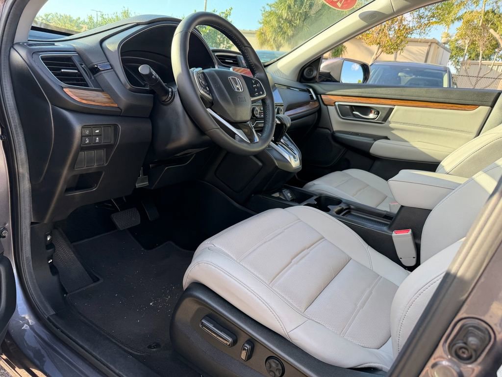 Used 2018 Honda CR-V Touring image 11