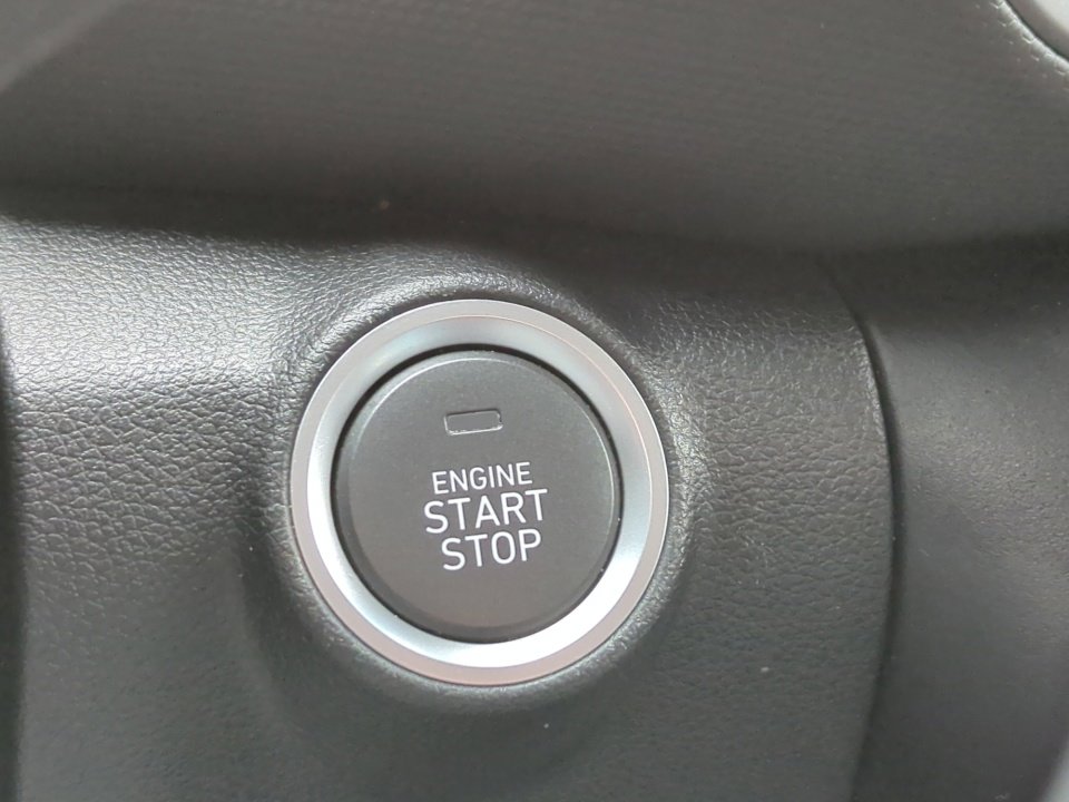 Certified 2023 Hyundai Kona SEL image 34