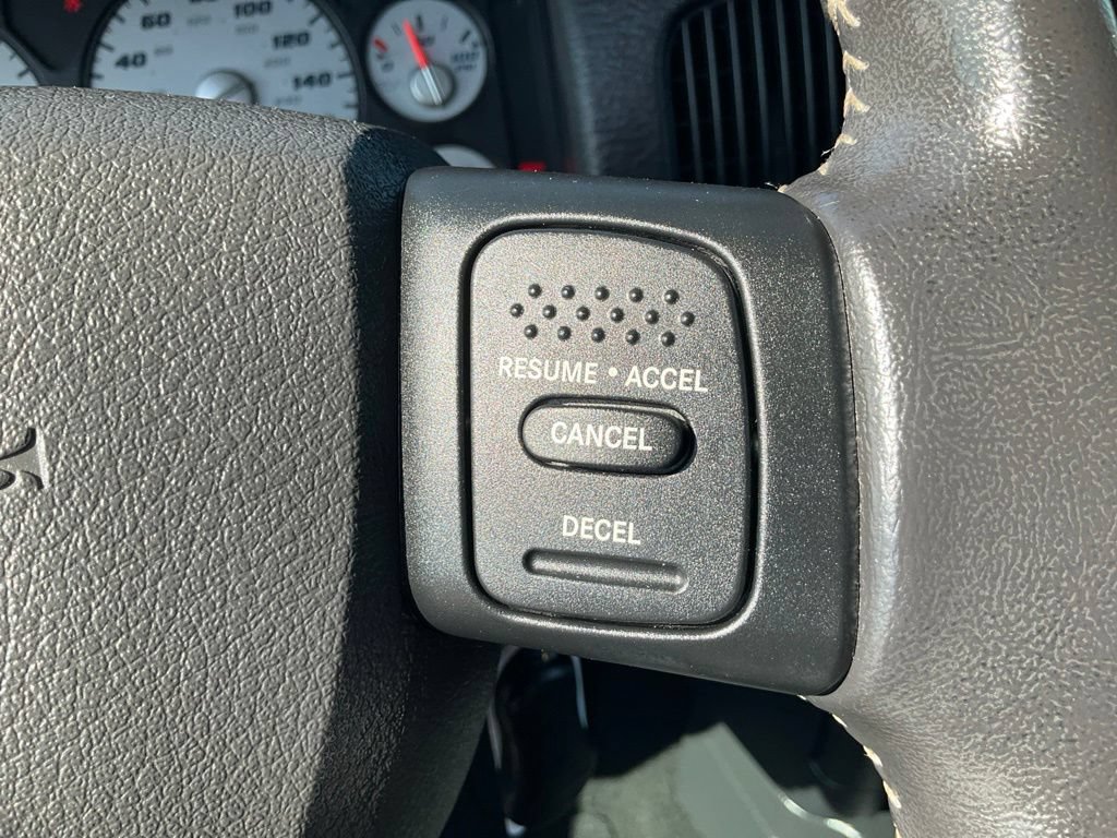 Used 2005 Dodge Ram 1500 Truck 2WD Regular Cab image 12