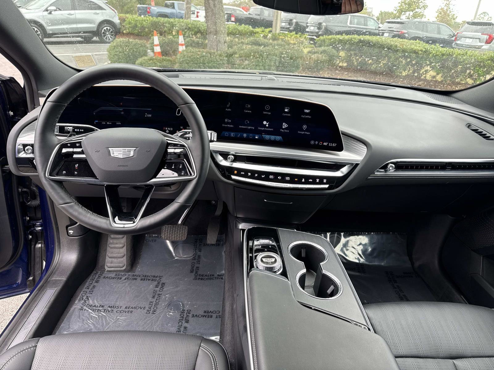 Used 2025 Cadillac Lyriq Sport image 17