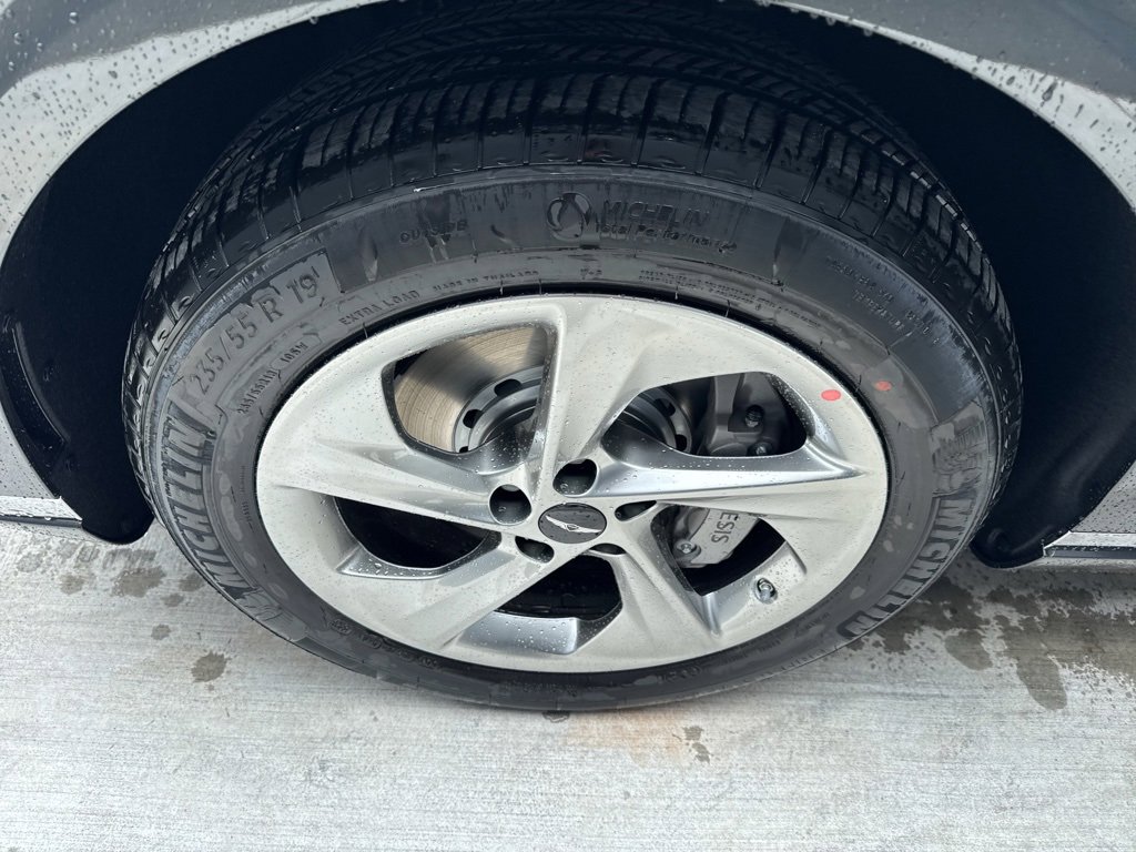 New 2026 Genesis GV70 2.5T Advanced image 19