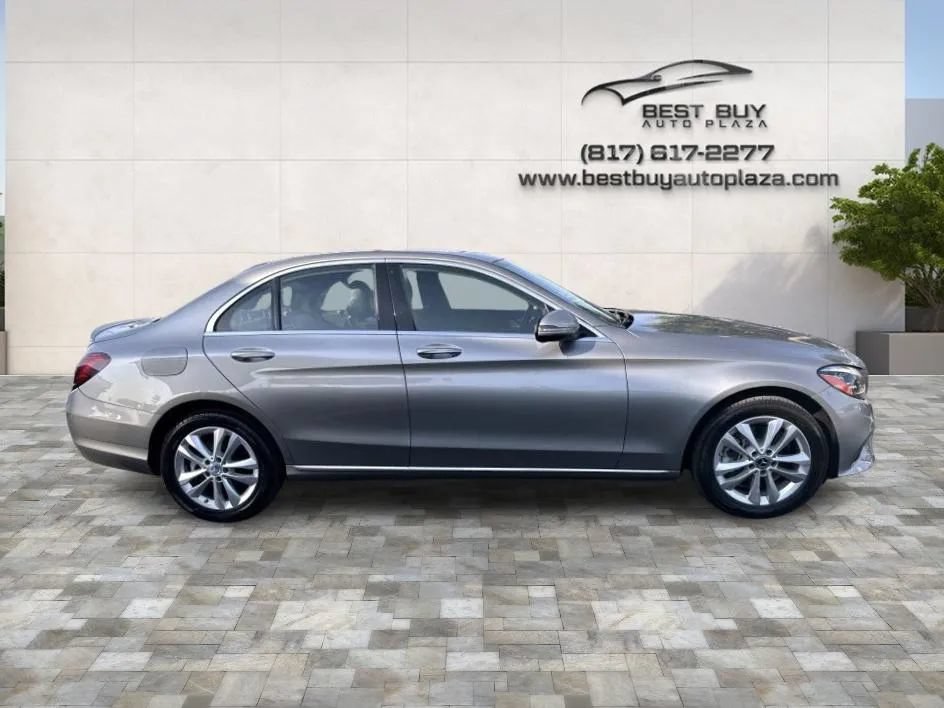 Used 2019 Mercedes-Benz C 300 4MATIC Sedan image 8