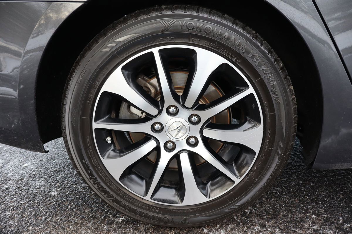 Used 2015 Acura TLX FWD image 44