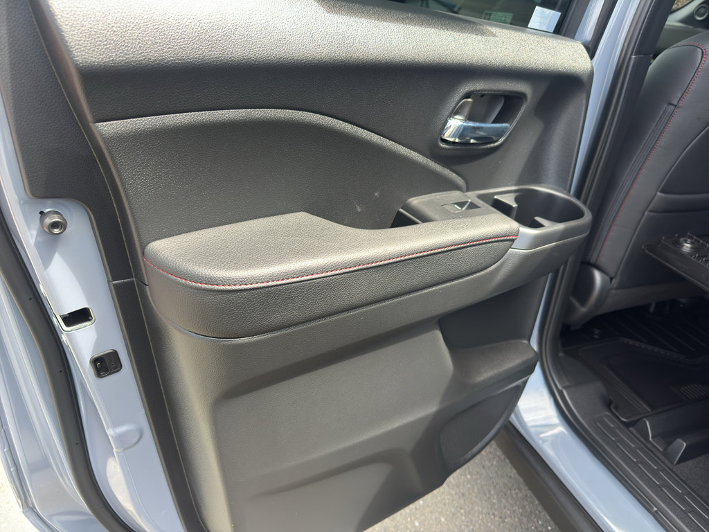 Used 2026 Honda Ridgeline Black Edition image 9