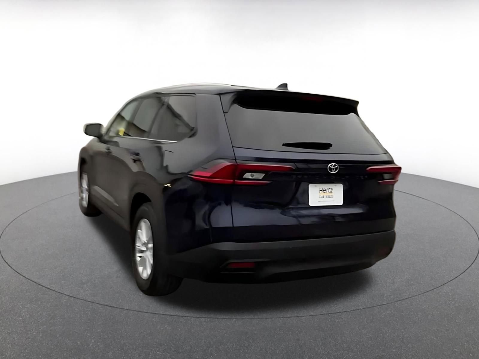 Used 2025 Toyota Grand Highlander LE image 11