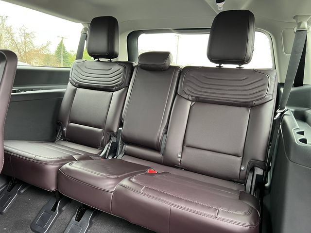 New 2025 Ford Expedition Max Platinum w/ Platinum Ultimate Package AWD/4WD image 6