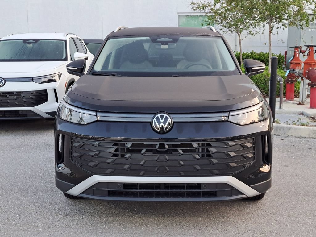 New 2026 Volkswagen Tiguan S FWD image 2
