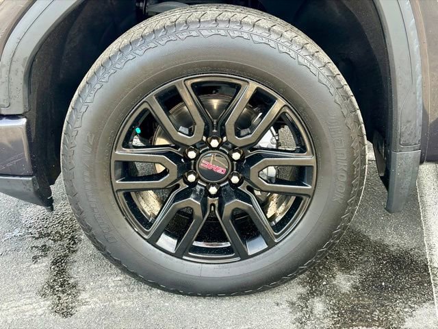 Used 2022 GMC Sierra 1500 Elevation image 29