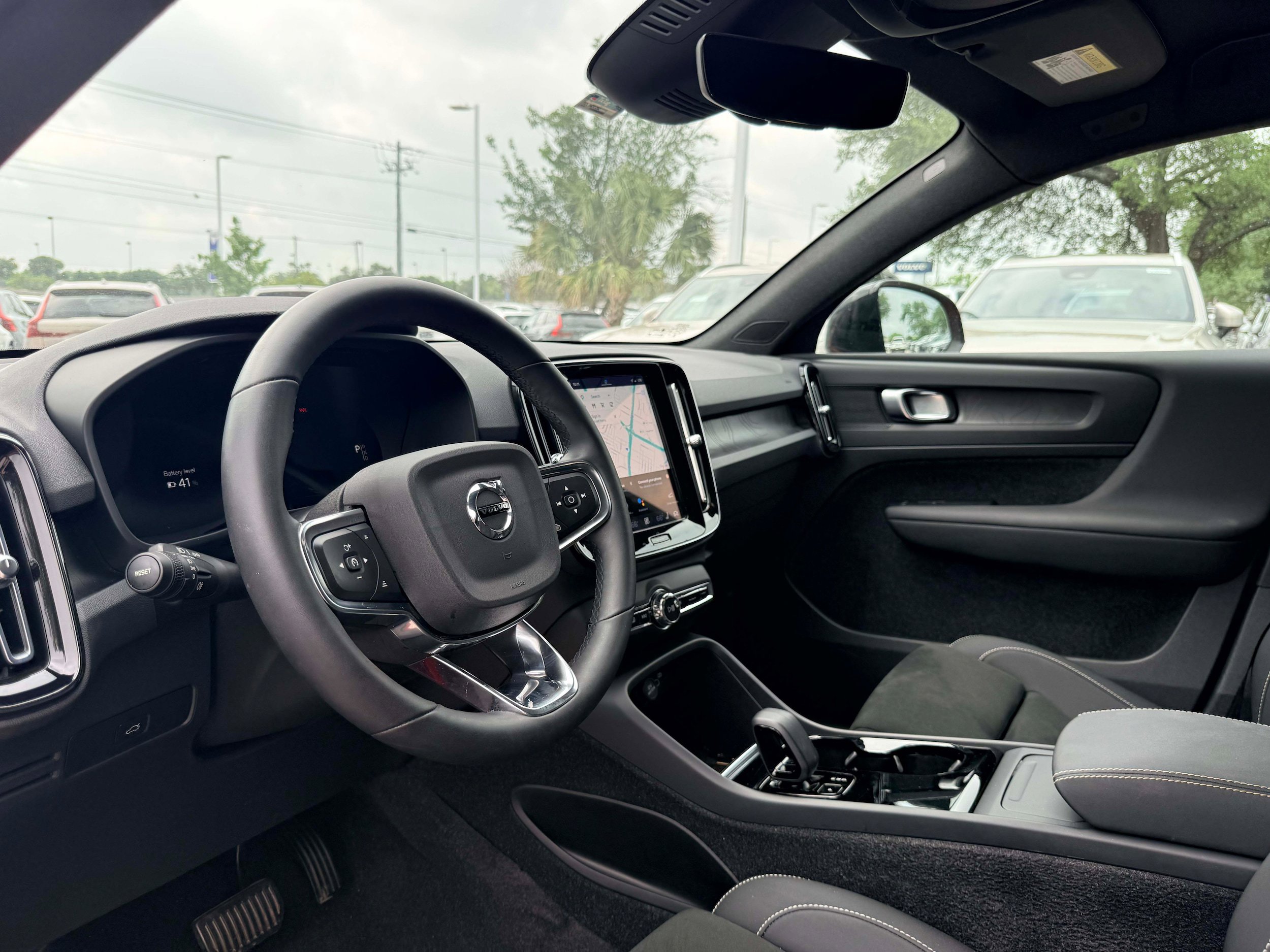 Certified 2023 Volvo C40 P8 Recharge Plus AWD/4WD image 10