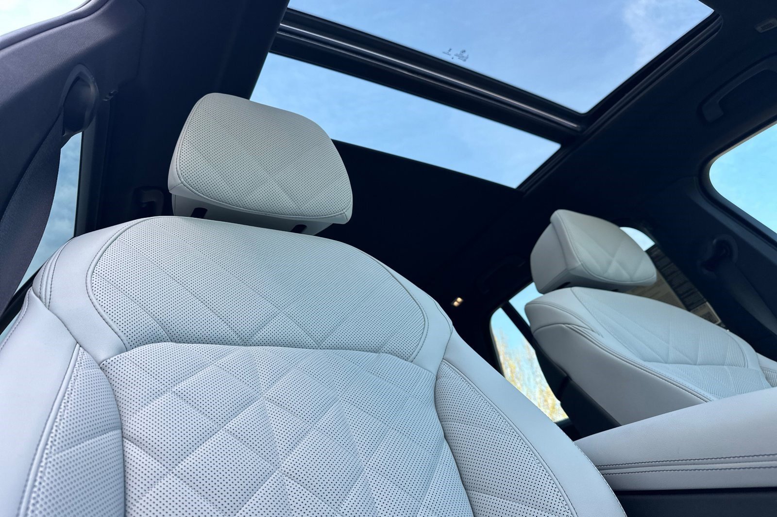 Certified 2024 BMW X5 sDrive40i w/ M Sport Package image 21