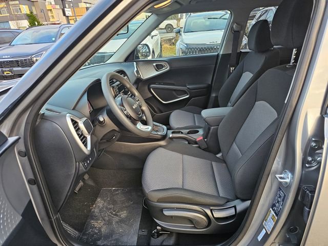 New 2025 Kia Soul LX w/ LX Technology Package image 15