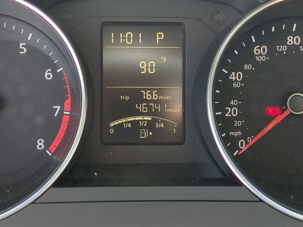 Used 2015 Volkswagen Jetta SE FWD image 30