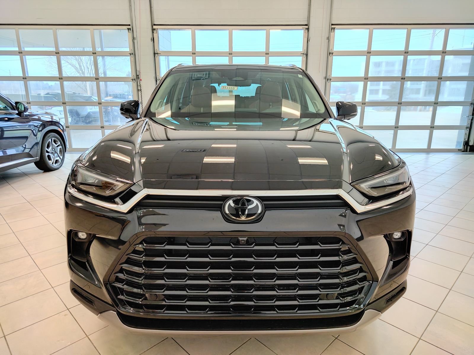 New 2026 Toyota Grand Highlander Platinum image 9