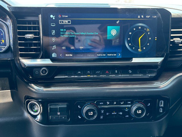 Used 2023 Chevrolet Silverado 1500 LT Trail Boss w/ Protection Package image 17