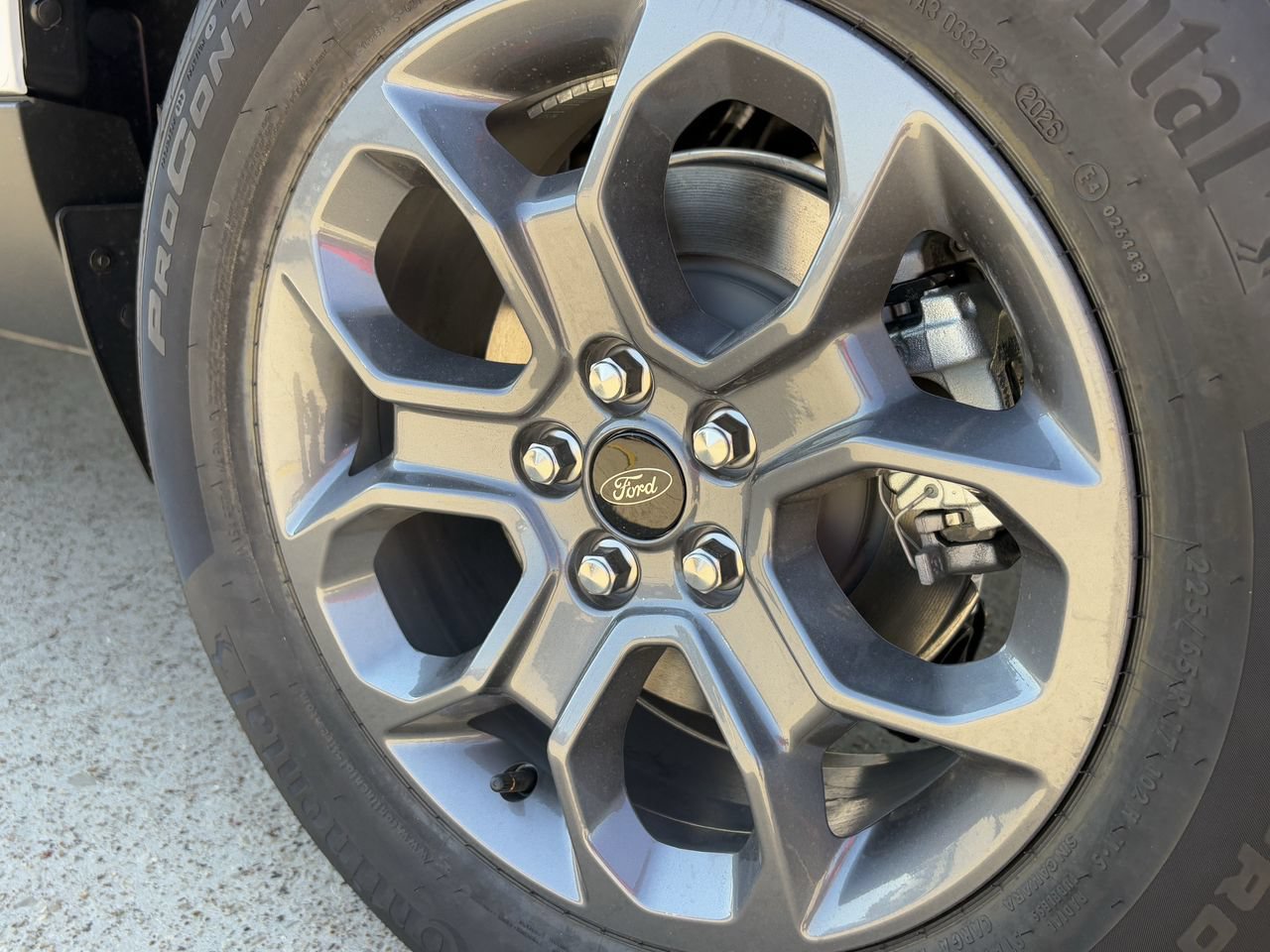 New 2026 Ford Maverick XLT w/ XLT Luxury Package FWD image 10