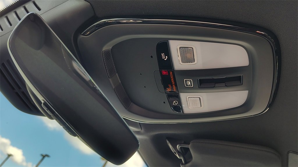 New 2026 Volvo XC90 B6 Core image 23