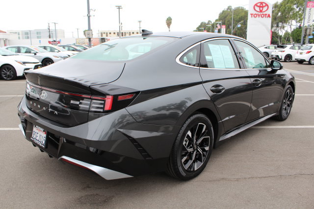 Used 2024 Hyundai Sonata SEL FWD image 16