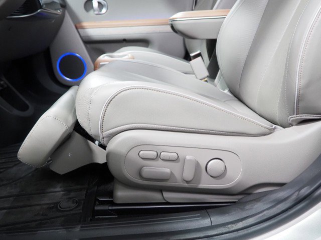 Used 2024 Hyundai Ioniq 5 Limited image 69