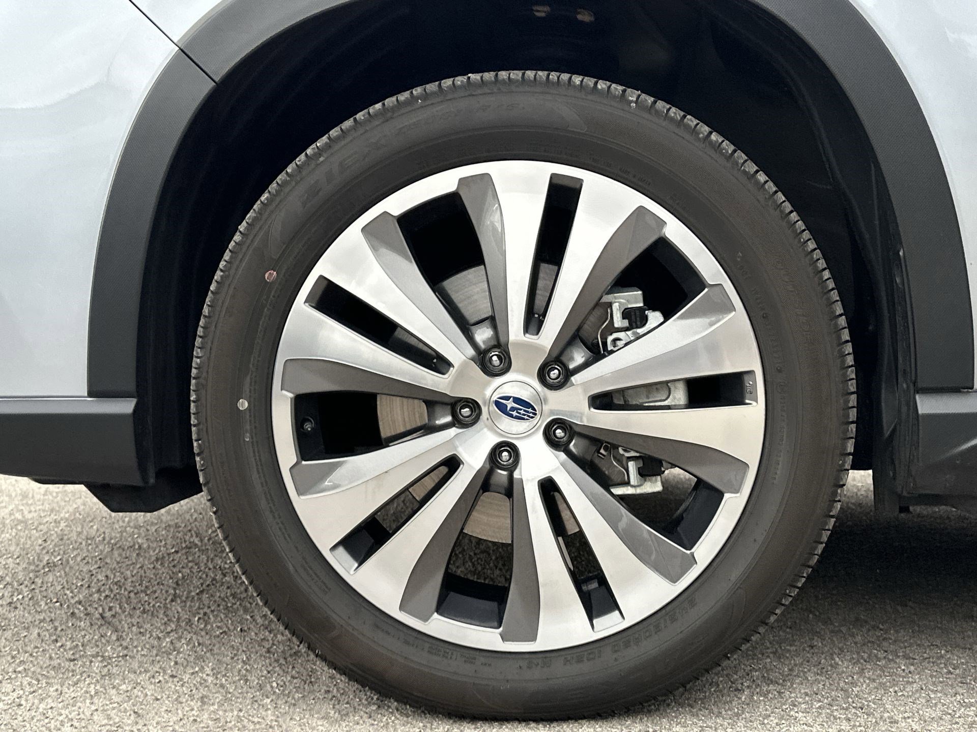 Used 2022 Subaru Ascent Limited w/ Technology Package image 19